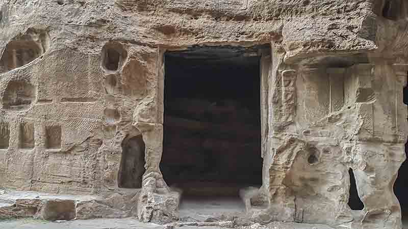 106 - Jordania - Little Petra - viviendas Nabateas